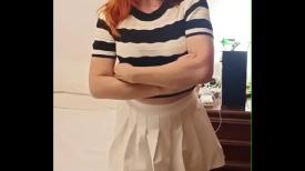 Abrindo a bunda para sexo anal
